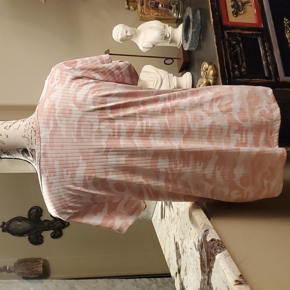 Pink Camouflage Full Circle Trends 1X - Picture 5 of 6